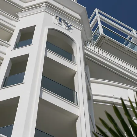 Tiffany's 4* Riccione