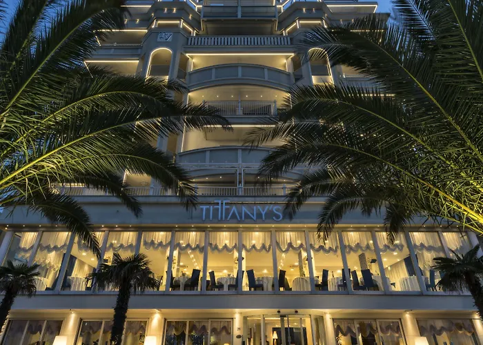 מלון Tiffany's 4*