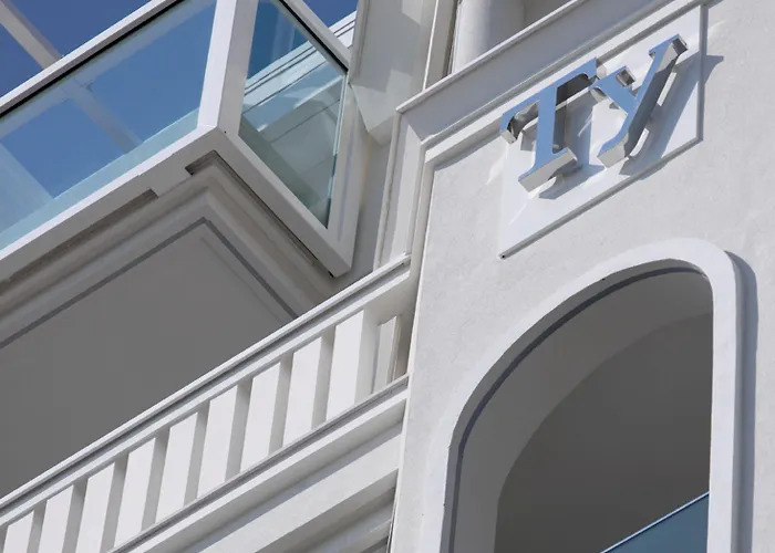 Tiffany's ريتشيوني