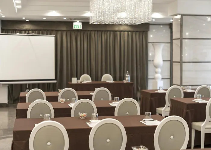 티파니스 호텔 리치오네